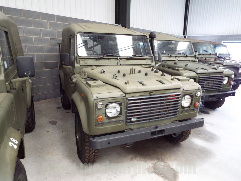 Land Rover Defender 90 Wolf RHD Hard Top (Remus) - Govsales of mod surplus ex army trucks, ex army land rovers and other military vehicles for sale