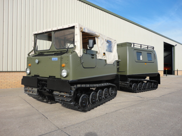 Hagglunds Bv206 Soft Top (Front) & Hard Top (Rear)