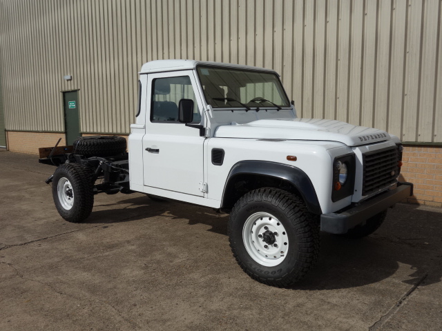 Land Rover 130 LHD chassis cab