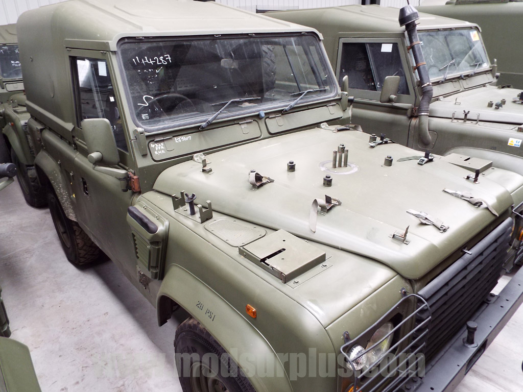 Land Rover Defender 90 Wolf RHD Hard Top (Remus) - Govsales of mod surplus ex army trucks, ex army land rovers and other military vehicles for sale