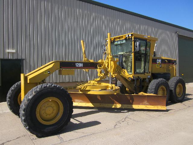 Caterpillar Grader 120 H - Govsales of mod surplus ex army trucks, ex army land rovers and other military vehicles for sale