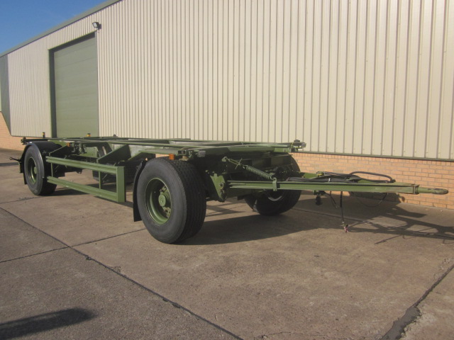 Eichkorn 20ft 20,000 kg skeleton / container trailer - Govsales of mod surplus ex army trucks, ex army land rovers and other military vehicles for sale