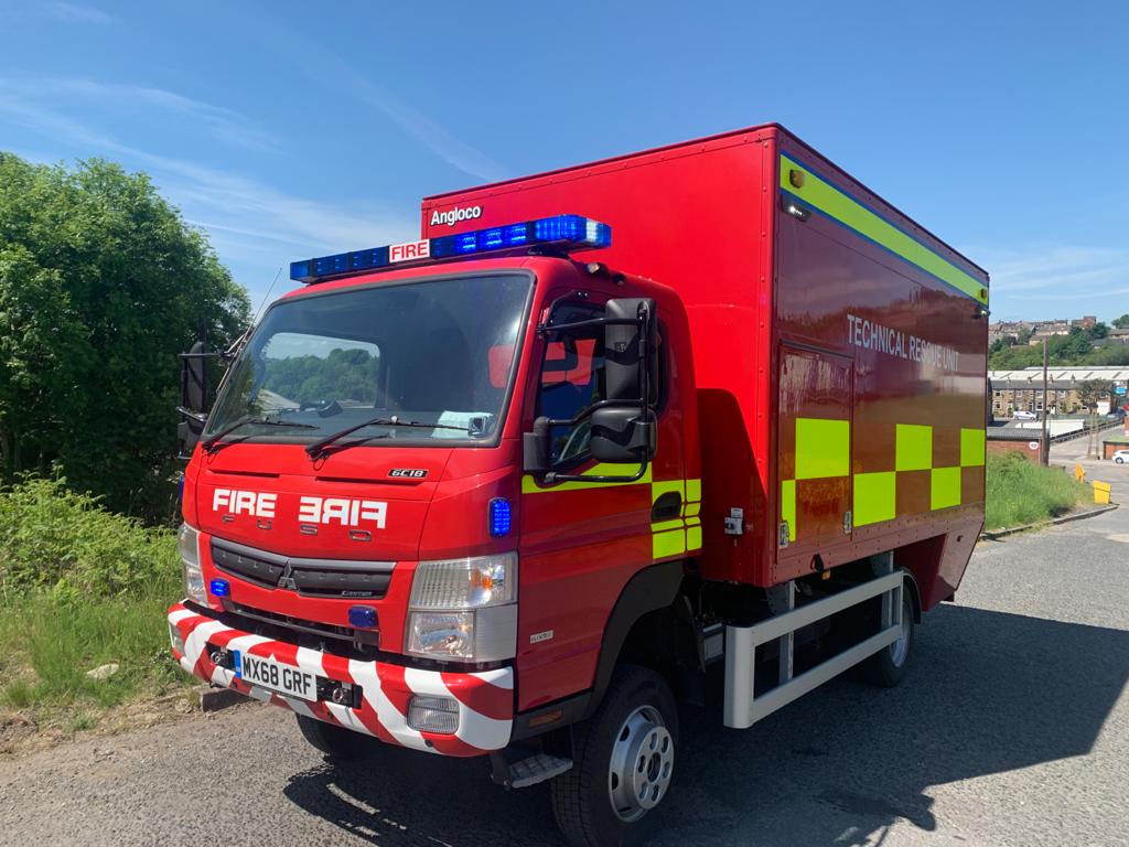 Mitsubishi Canter 6C18 4x4 Box Vehicle - Govsales of mod surplus ex army trucks, ex army land rovers and other military vehicles for sale