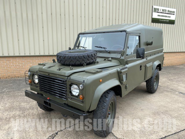 Land Rover Defender 110 Wolf  LHD Hard Top (Remus)