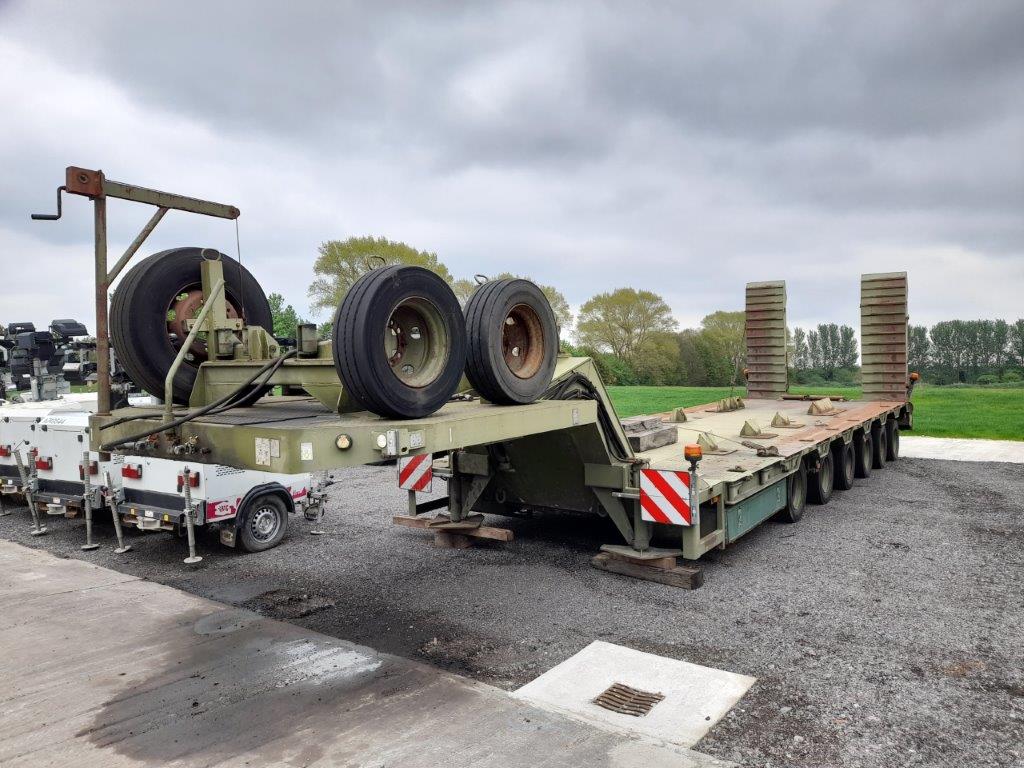 Goldhofer STZ H6-65/60 6 Axle Semi Trailer