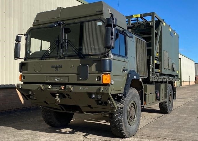 MAN HX60 18.330 4x4 Falcon