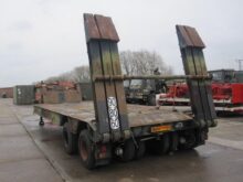 Nicolas 45,000 kg tank transporter trailer