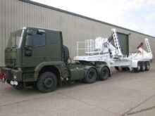 Ekalift container handling trailer