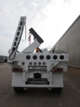 Ekalift container handling trailer