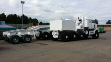 Oshkosh M1070 Tractor Units