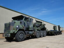 Oshkosh M1070 Tractor Units