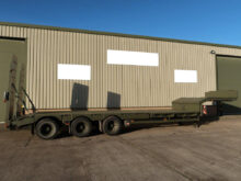 Broshuis E2130 Tri Axle Step Frame Low Loader Trailer