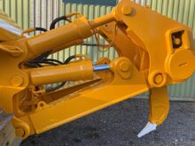 Liebherr PR 752 Dozer with Ripper