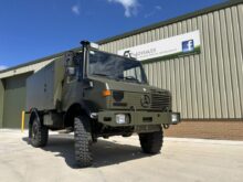 Mercedes Unimog U1550L 4x4 Box Truck