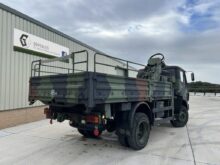 Mercedes 1017 4x4 Cargo Truck With Crane