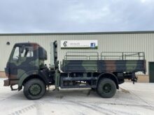 Mercedes 1017 4x4 Cargo Truck With Crane