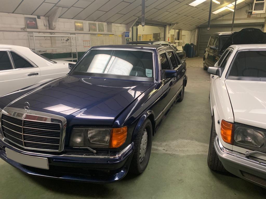 Mercedes 500 SEL Guard Armoured Car – 50429