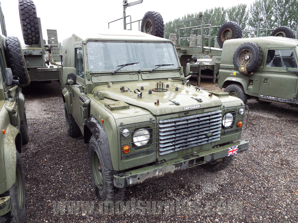 Land Rover Defender 90 Wolf RHD Hard Top (Remus) – 15079