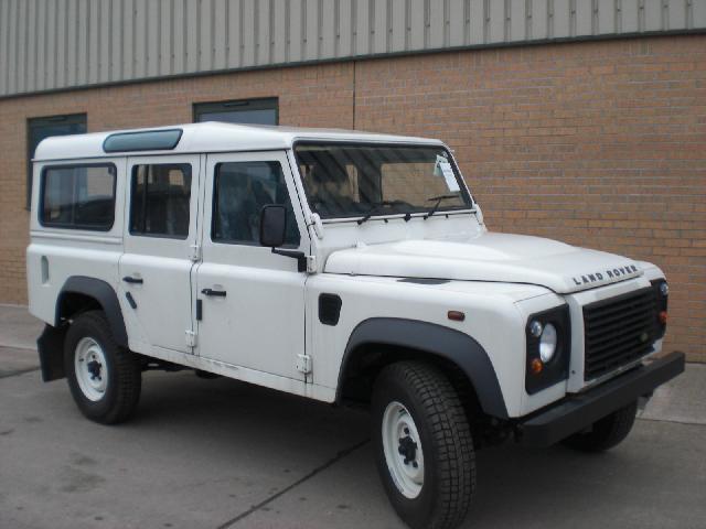 New Land Rover Defender 110 Station Wagon – 32952