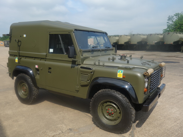 Land Rover Defender 90 Wolf Hard Top (Remus) – 50191