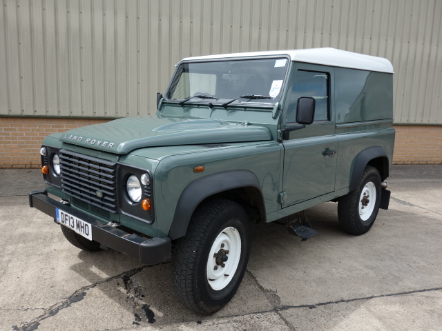 Land Rover Defender 90  Hard Top – 40251
