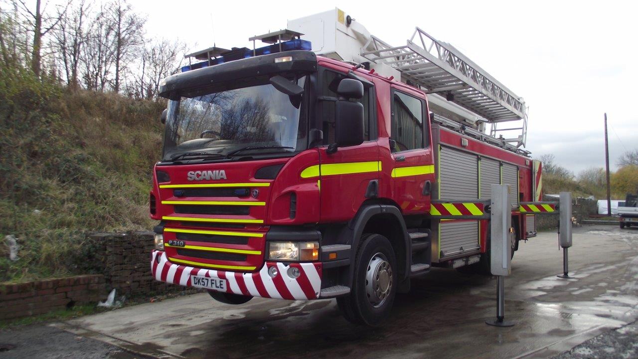SCANIA 310 VEMA Aerial platform and Pump – 50355