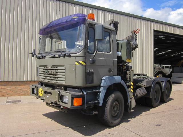 Man 33.414 Tractor Unit with Fassi F210 5 section hydraulic crane – 32994