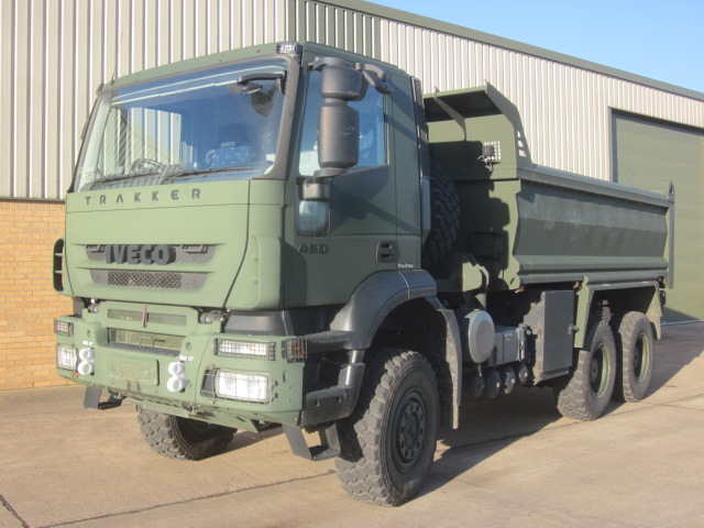 Iveco Trakker 6×6 tipper – 40106