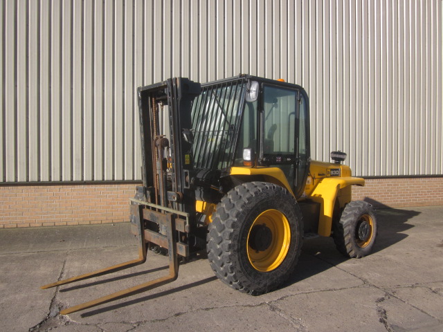 JCB 930-4 rough terrain forklift – 40105
