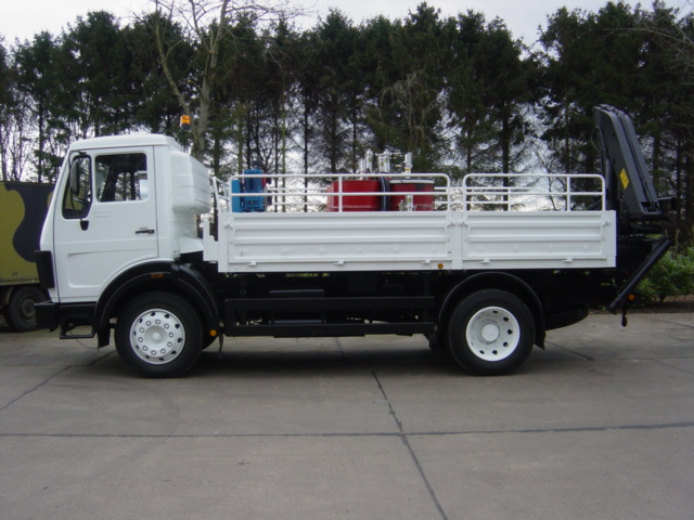 Mercedes 1017 4×4 Lube Truck – 11767