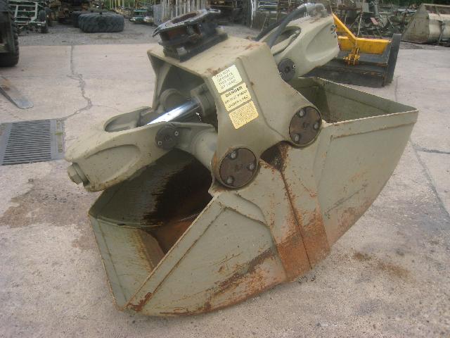 Clamshell bucket – 32877