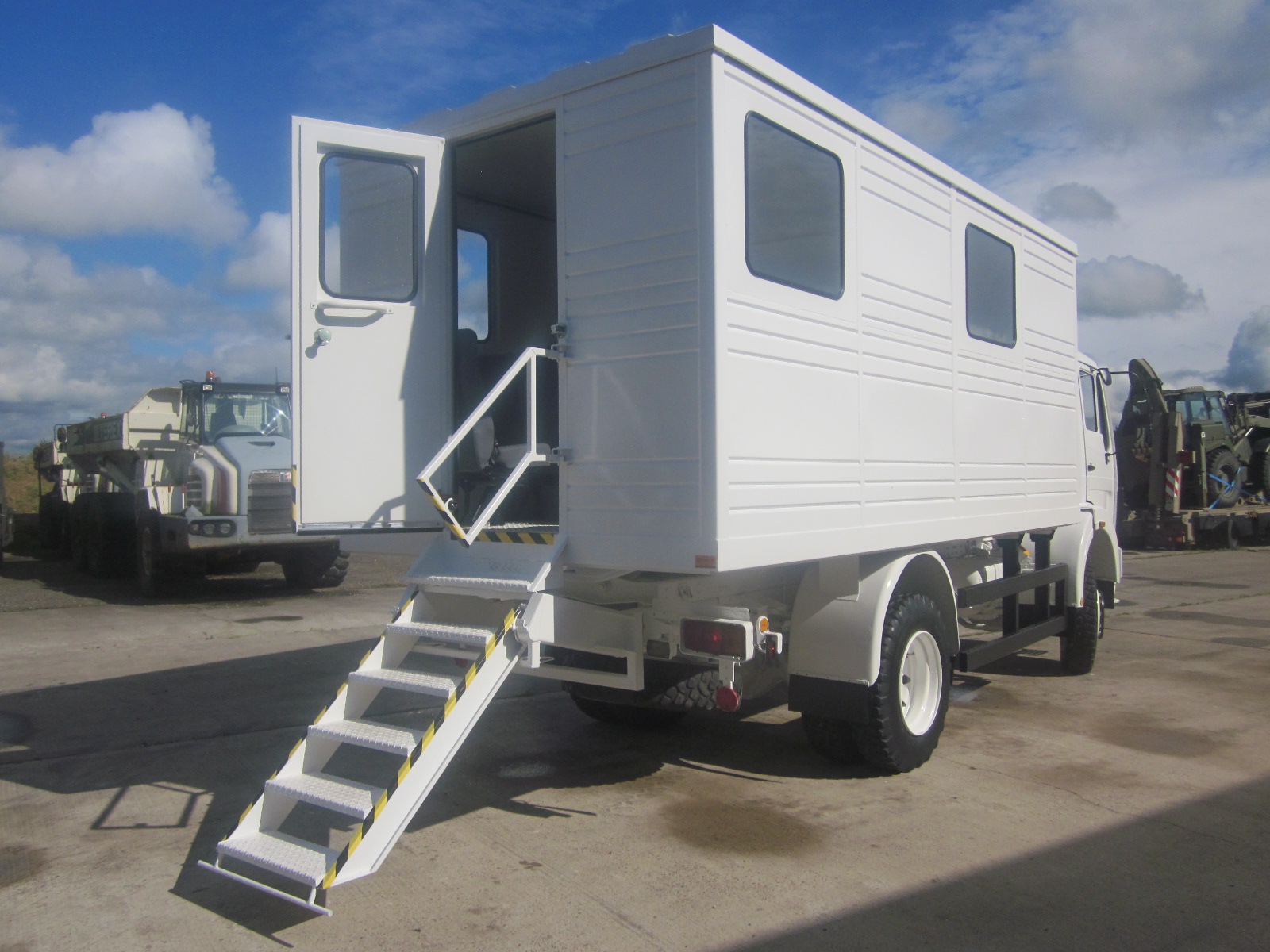 Mercedes Benz 1017 Personnel Carrier – 32819