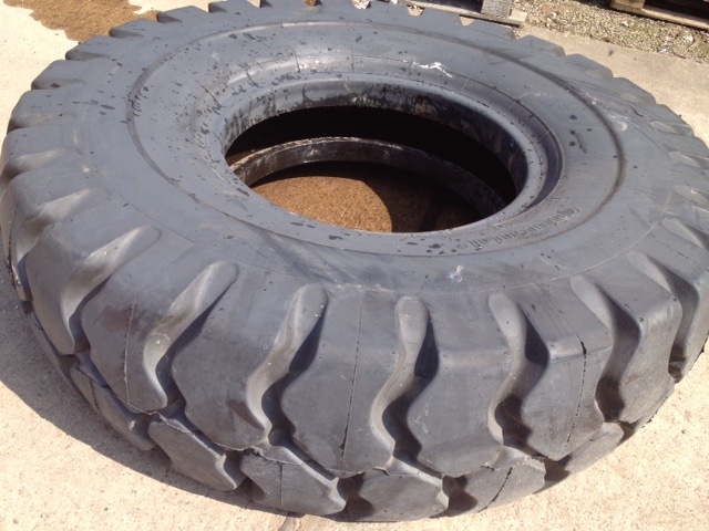 Continental 16.00 x 25 Rock Pattern – 40110