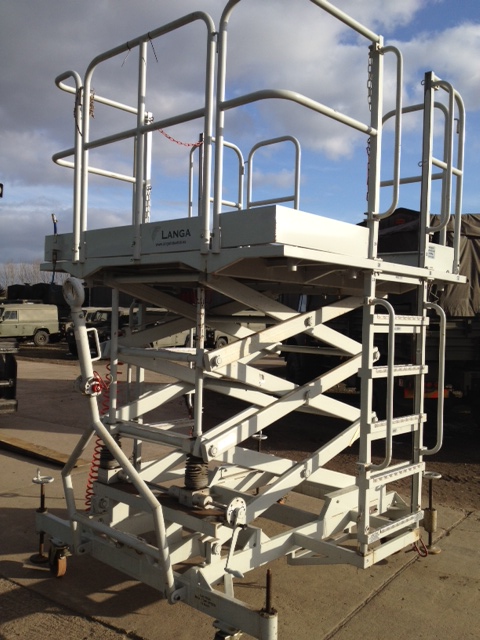 Aircraft Staging Platform – 40095