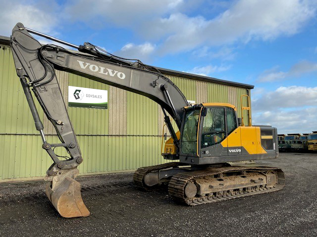 Volvo EC220 EL excavator