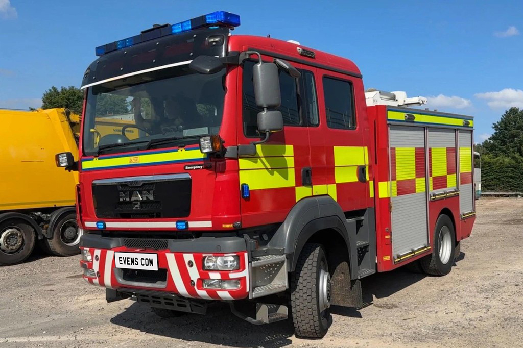 MAN 13.290 4x4 Fire Engine