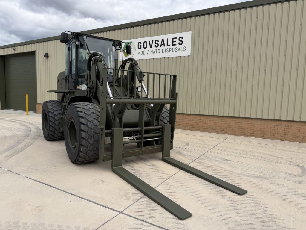 Caterpillar 928H / IT28 Rough Terrain Forklift for sale